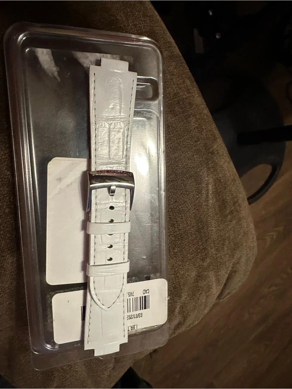 Louis Vuitton White Croc-Embossed Leather Watch Strap with Polished Buckle